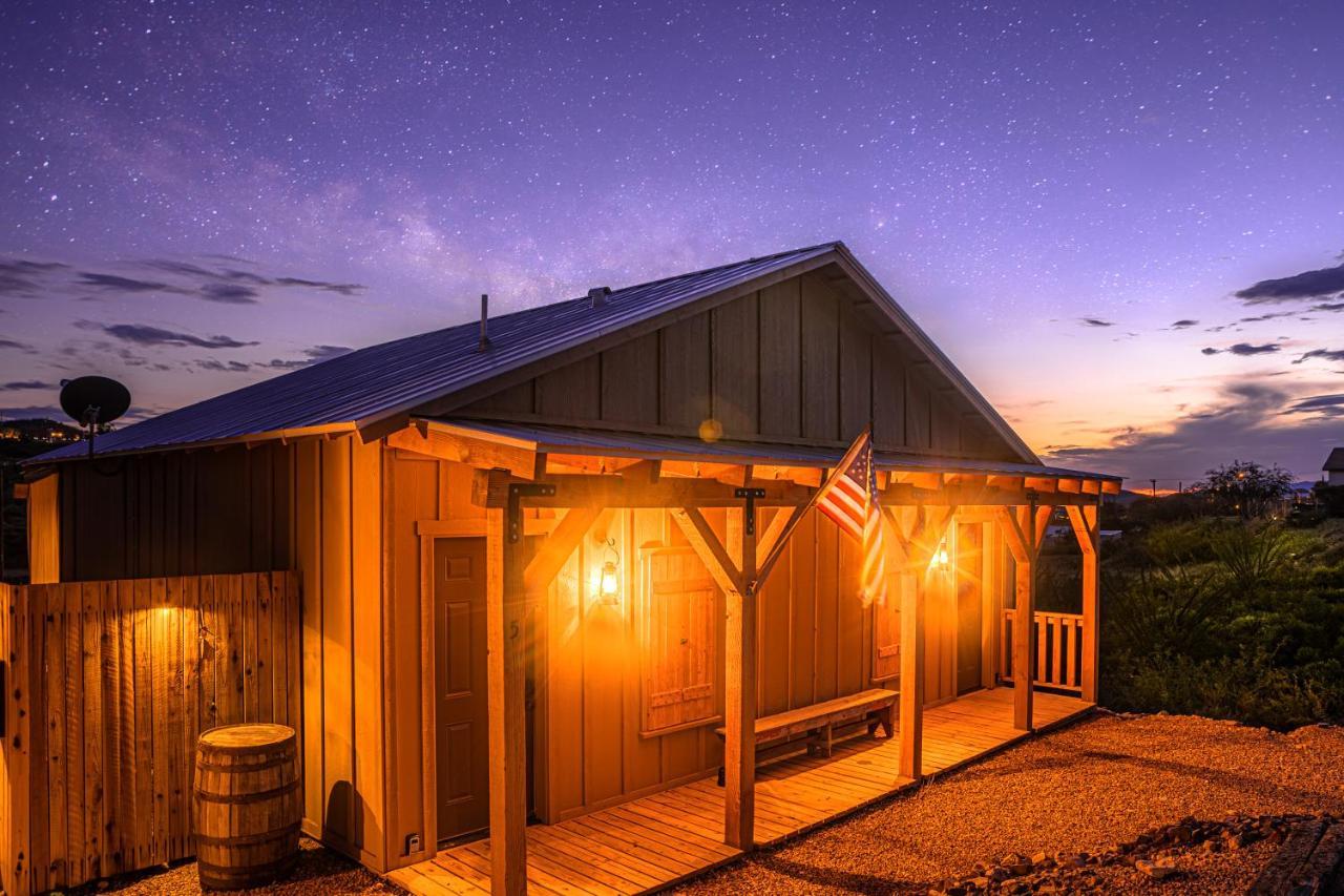 -Pet Friendly- Miners Cabin #5 -Two Double Beds - Private Balcony Tombstone Exterior foto